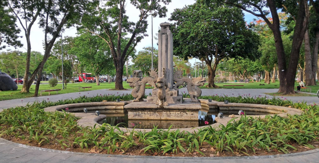 cong-vien-phu-xuan-hue-1