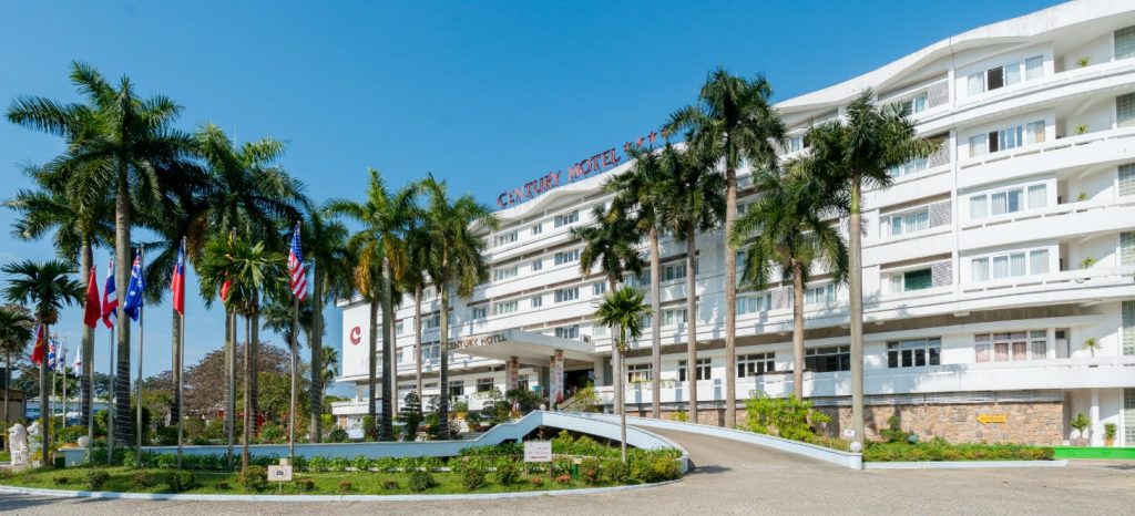 century-riverside-hotel-49-le-loi-hue